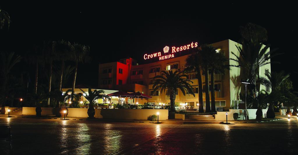 Crown Resorts Henipa Larnaca Buitenkant foto